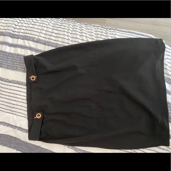 Work Clothes - Dresses, Pants, Skirt and Blouses - Picture 3 of 16